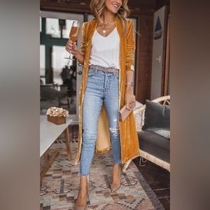 Classic Moments Retro Velvet Pocket Coat New size Medium